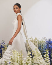 Lade das Bild in den Galerie-Viewer, Rosa Clara Couture - Kollektion 2026 - Modell Tripoli
